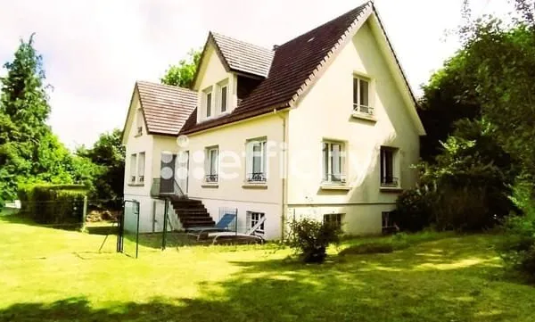 Maison de ville 7 pièces 157 m²