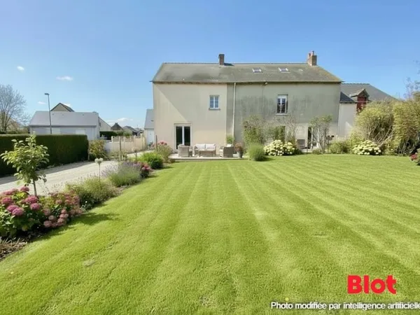 A VENDRE BLOT IMMOBILIER BOISGERVILLY (35360) Maison avec 5 chambres - Garage - Terrain de 733 m²