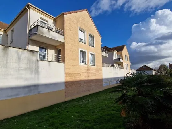 APPARTEMENT F3 DANS UNE RÉSIDENCE DE STANDING