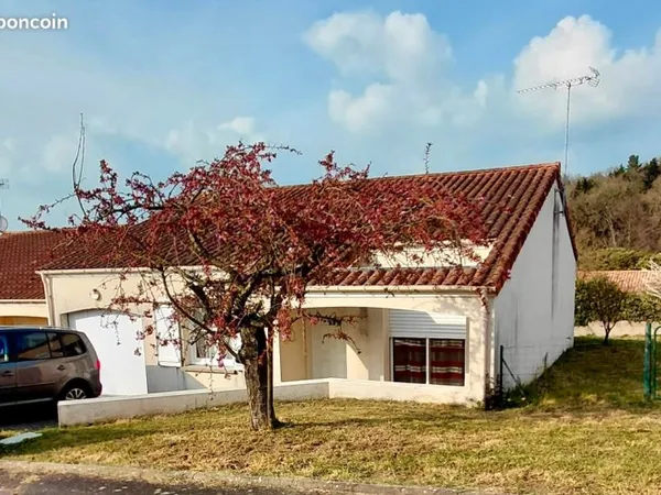 Maison plain-pied 3 chambres - 85 m² - Jardin 470 m² - Secteur calme Chambretaud