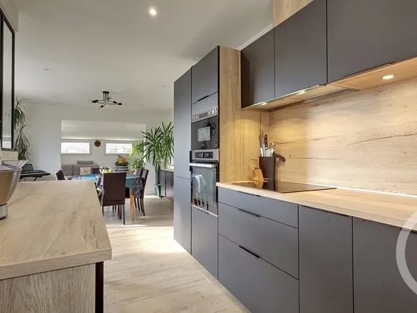 Maison 5 pièces 96 m²