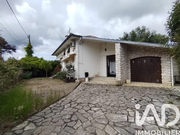 Vente Maison traditionnelle 8 pièces