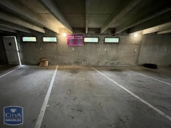 Stationnement Location Nantes   92€