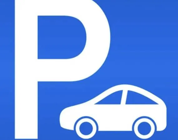 Garage/Parking