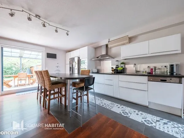 Maison 6 pièces 156 m²