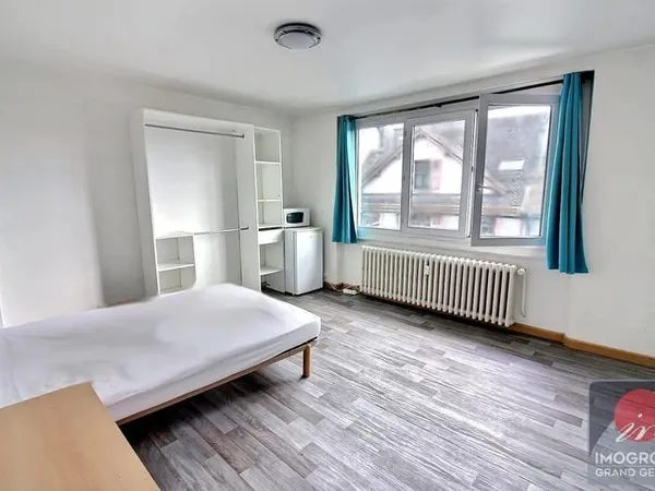 Duplex de 6 chambres au coeur de Douvaine -Spécial investisseur