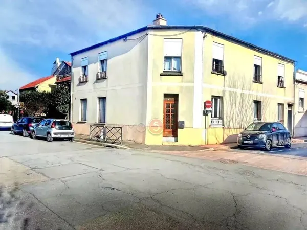 Immeuble 289 m²
