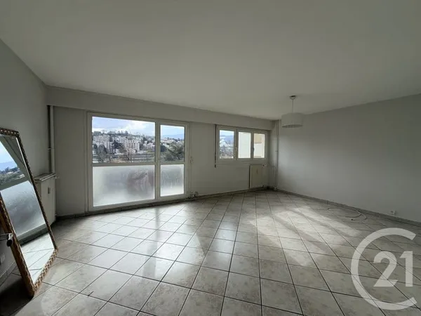 Appartement 5 pièces 90 m²