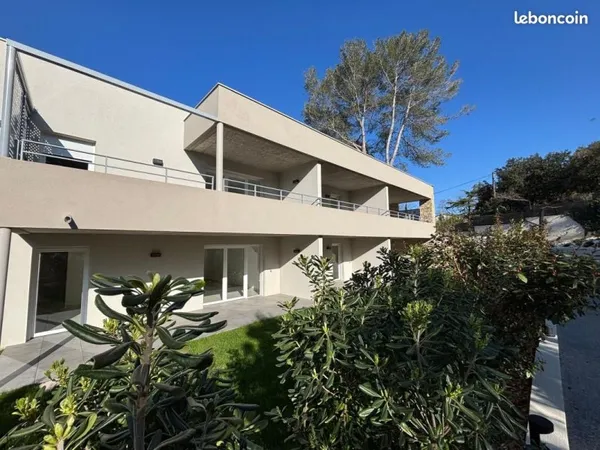 Appartement 4 pièces 96 m²