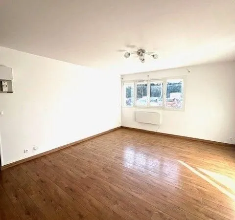 Appartement 2 pièces 63 m²
