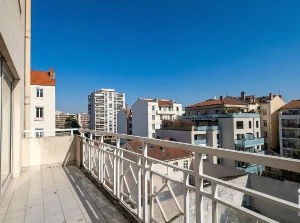 Studio 1 pièce 32 m²