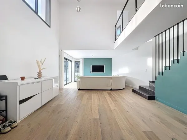 Maison 5 pièces 147 m²