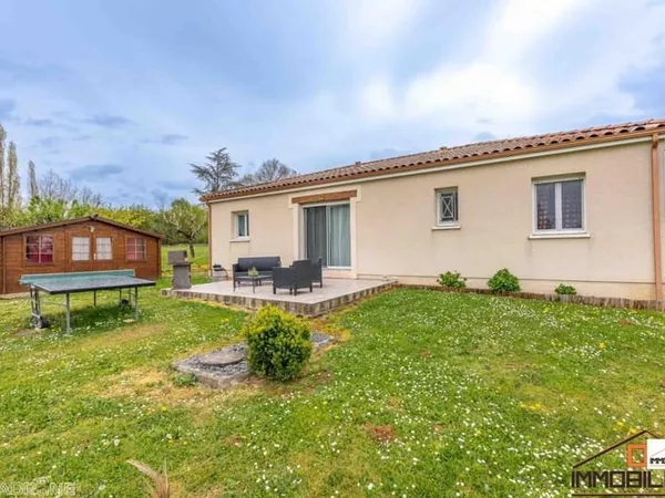 Plain-pied T4 avec jardin