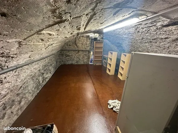 Cave centre ville
