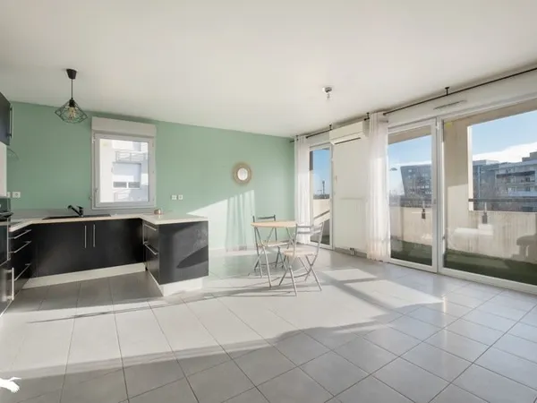 Appartement 3 pièces 6 m²