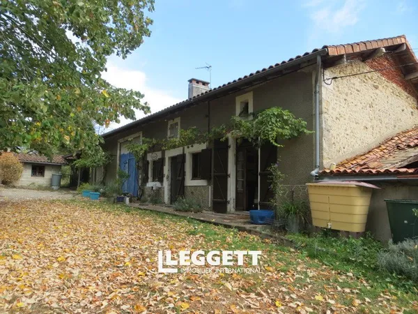 Maison 6 pièce(s), TERRES-DE-HAUTE-CHARENTE