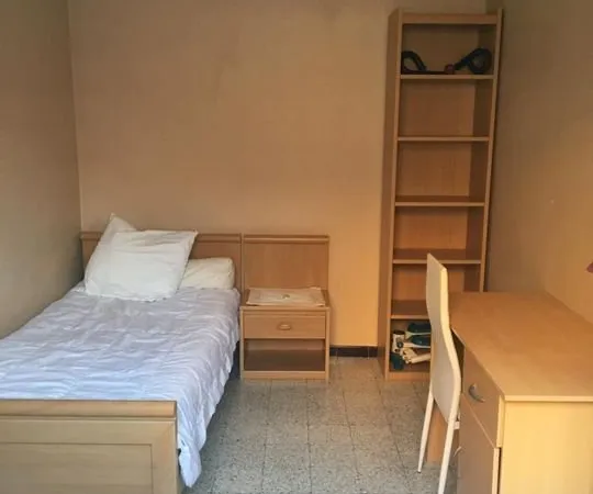 Chambre de 13m2 à louer sur Avignon