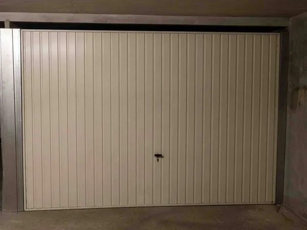 Parking 17 m²