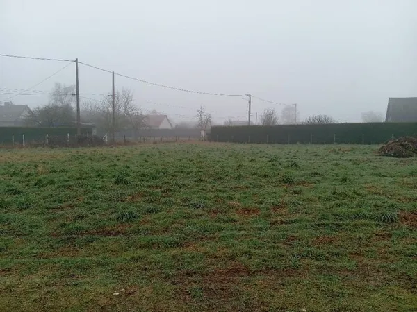Terrain 571 m²