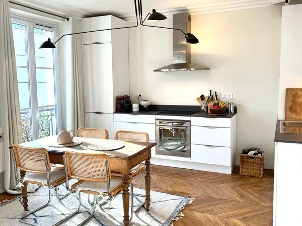 Appartement lumineux et prêt à vivre