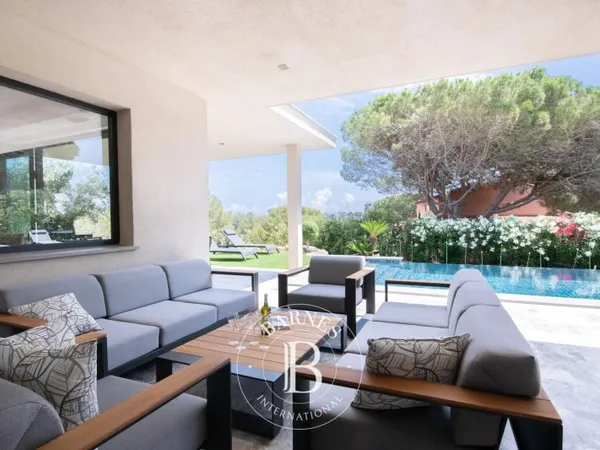 LOCATION SAISONNIÈRE - LA NARTELLE - VILLA MODERNE APERÇU MER -5 CHAMBRES