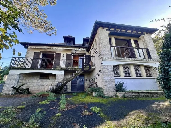 Maison 6 pièces 177 m²