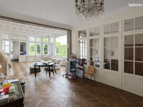 Maison 6 pièces 187 m²