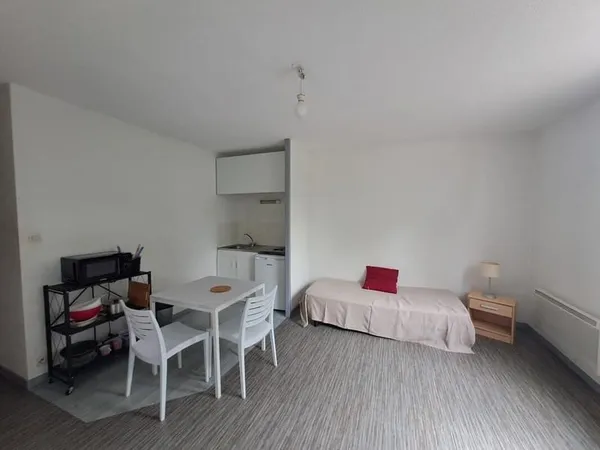 RESIDENCE SECURISE - STUDIO MEUBLE - PROCHE FAC ET IUT LIMOGES