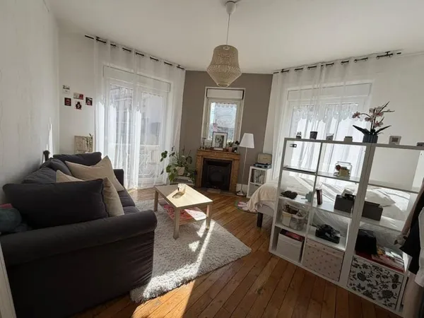 APPARTEMENT T1 - VILLEURBANNE
