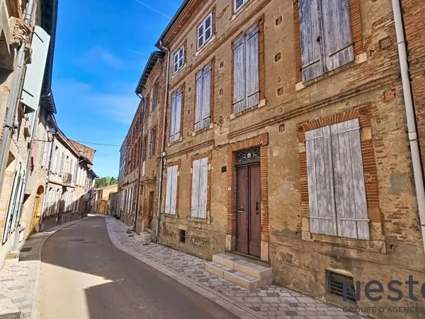 A Vendre Maison de Maître du XVIIème Siècle à Rénover à Rieux Volvestre