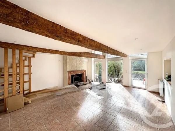 Maison 5 pièces 160 m²