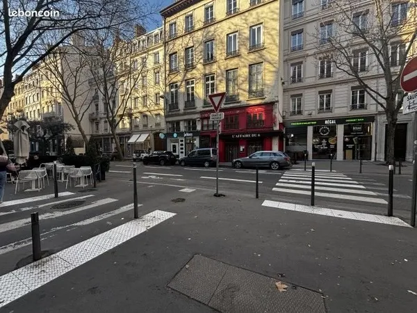 Salon de thé 83 m²