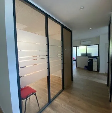 Bureau 2 pièces 25 m²