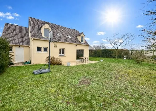 Maison 7 pièces 140 m²