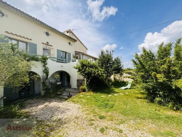 Mas provençal 5 pièces 150 m²