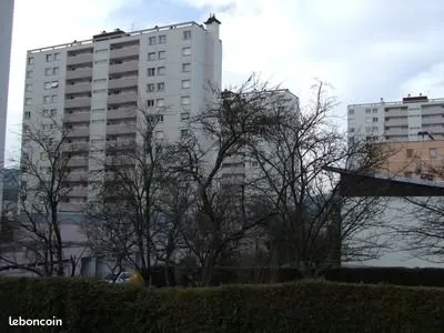 Parking 10 m² Besancon