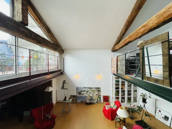 Appartement 4 pièces 183 m²