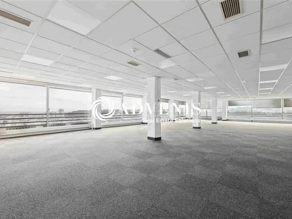 Bureau 400 m²