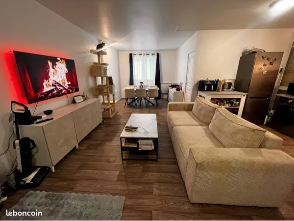 🚨 À LOUER - T2 38 m² AVEC PARKING - DISPONIBLE 1ER MAI