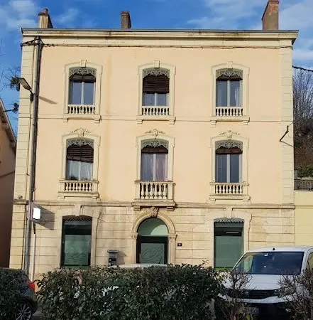 Maison 12 pièces 205 m²