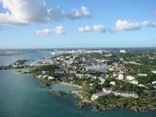 POINTE A PITRE - Magnifique immeuble de rapport