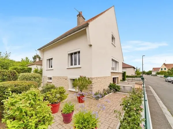 Maison 4 pièces 99 m²