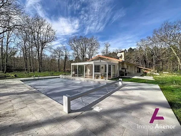 Maison 6 pièces 183 m²