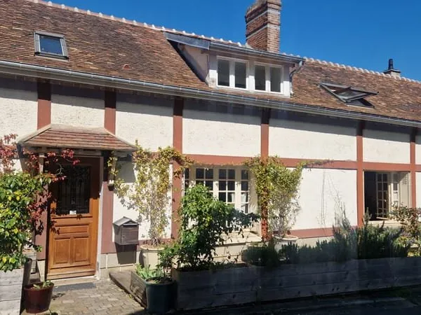 MAINTENON Charmante maison ancienne rénovée