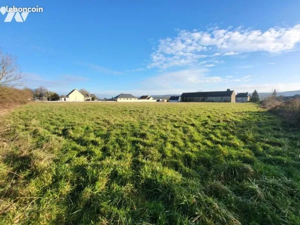 Terrain 501 m² JURQUES