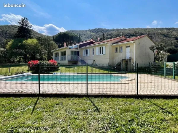 Vente villa Plain Pied 8 pièces Piscine Reynes 66400
