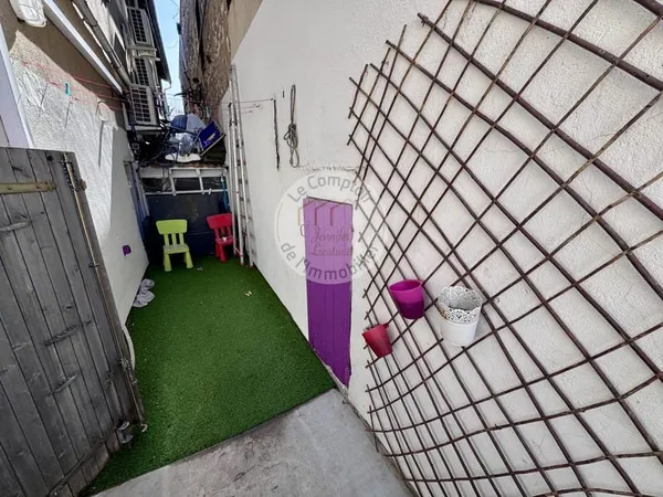 INVESTISSEMENT LOCATIF T4 AVEC EXTÉRIEUR ATYPIQUE À SAINT-