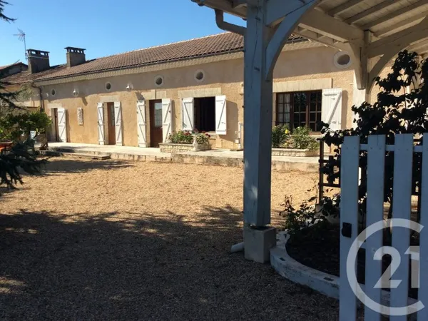 Maison 8 pièces 200 m²