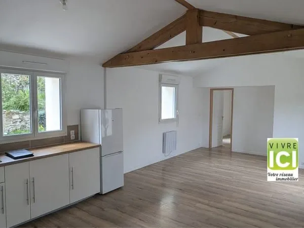 MAISON SAINT JULIEN DE CONCELLES PLAIN PIED CENTRE 67 m2