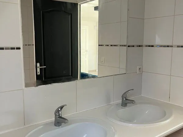 Location f3 centre ville
